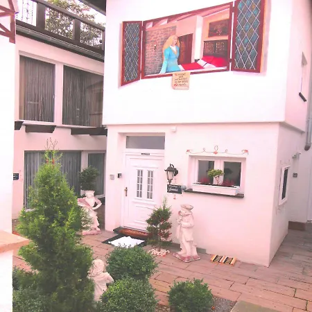 Historisches Genoveva Gemach 1000mbit-s Altstadt - Traumferienhaeuser-eifel Apartamento